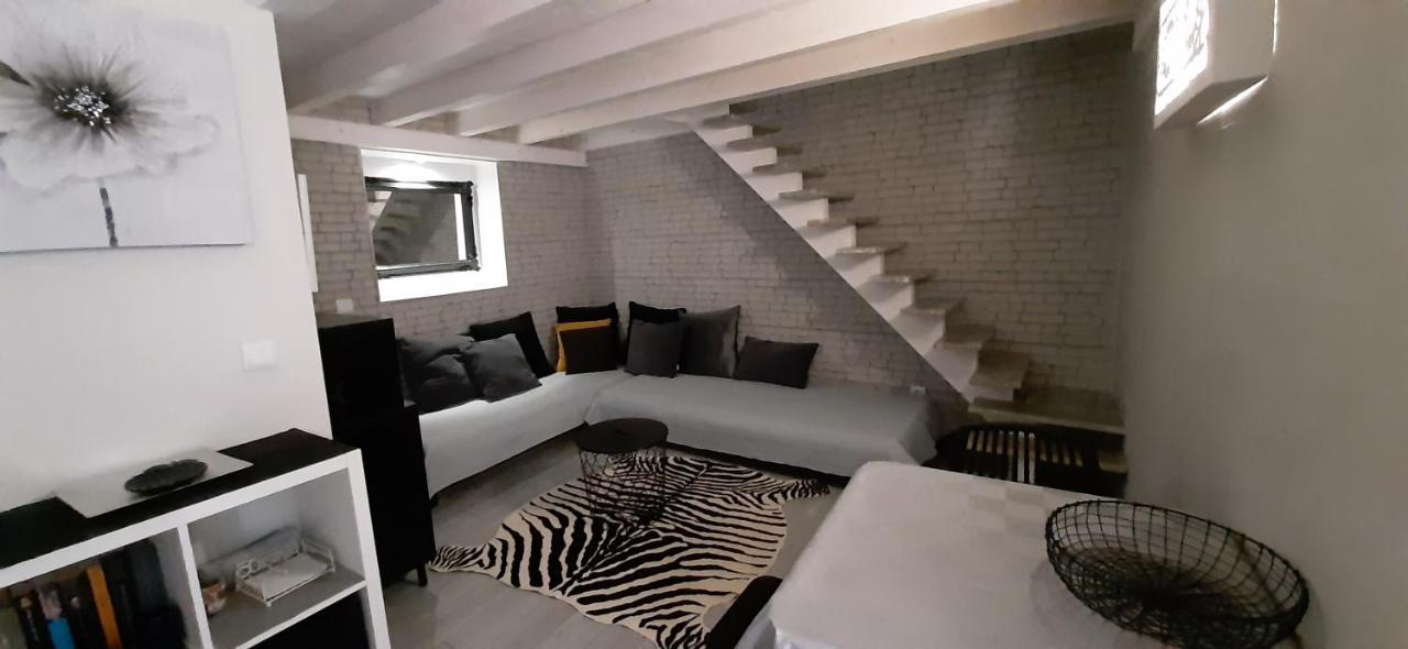 הוילה 5***** Loft Loule Historical Center מראה חיצוני תמונה